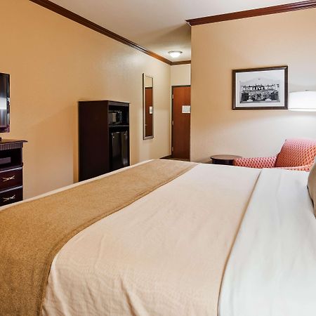 Best Western Granbury Inn&Suites Exterior foto