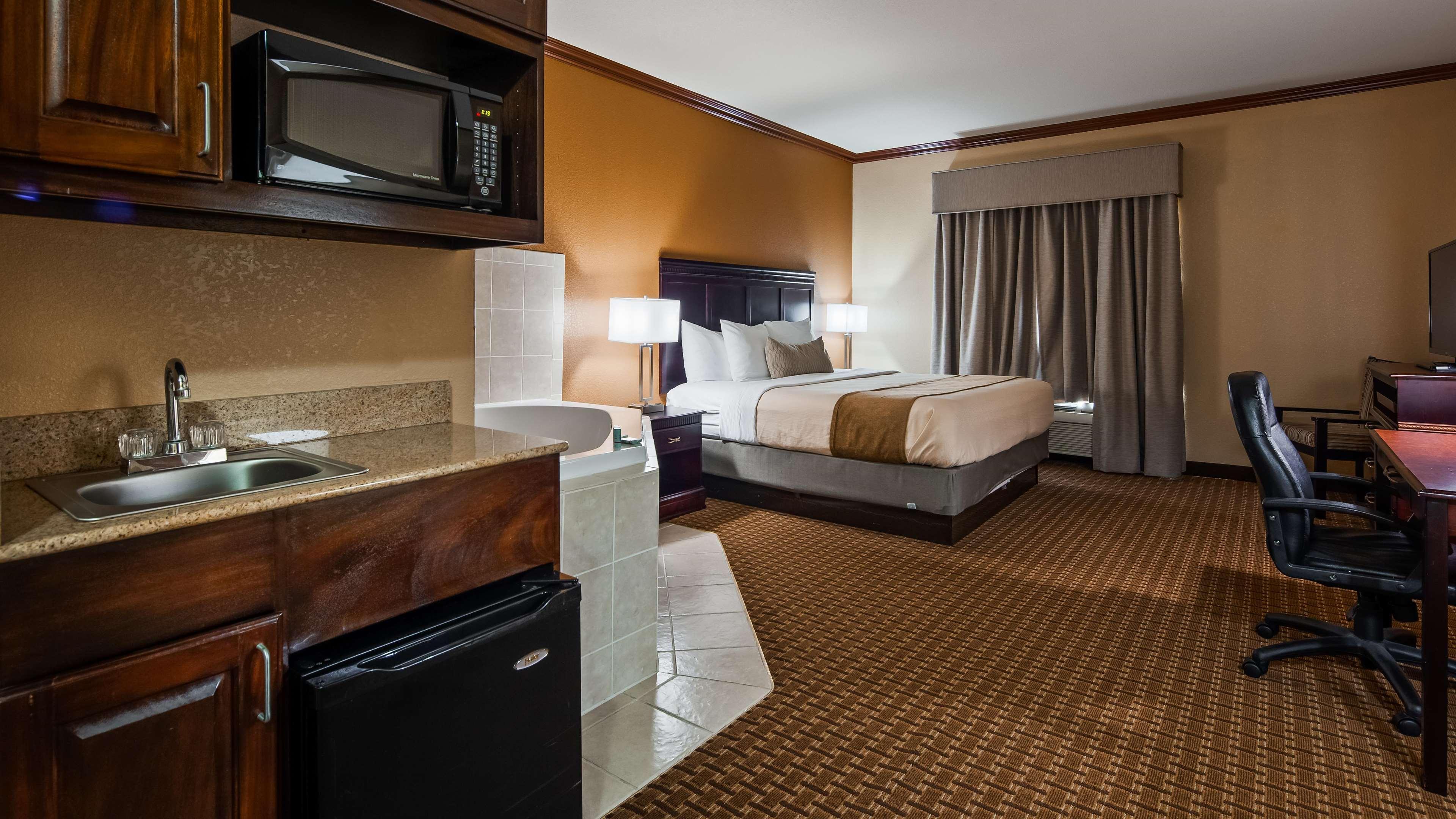 Best Western Granbury Inn&Suites Exterior foto